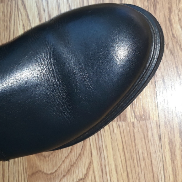 Hudson London black leather Chelsea boots. Size 8.5 - Picture 2 of 11